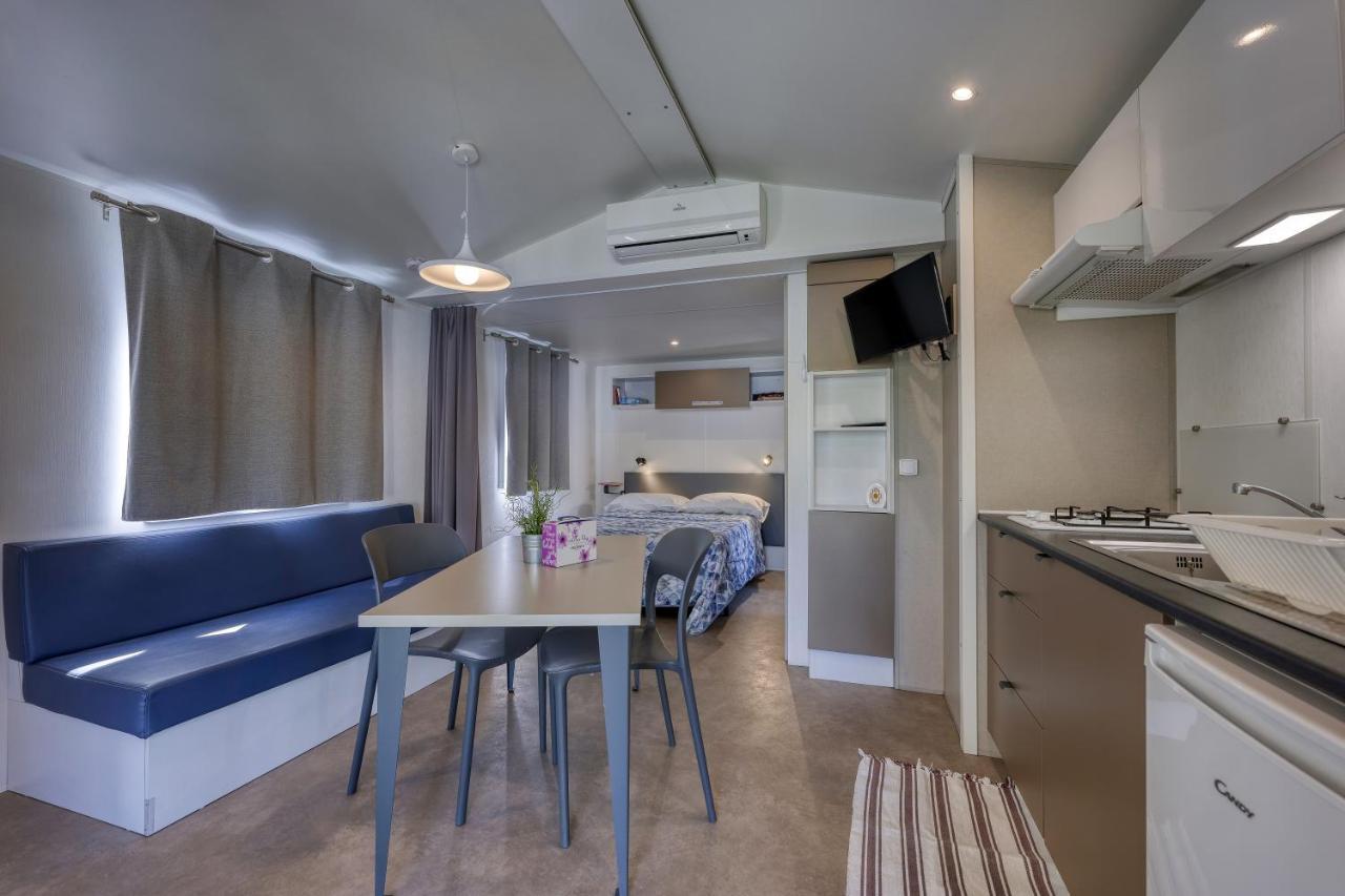 Camping Eden Glamping Dormelletto Exterior foto