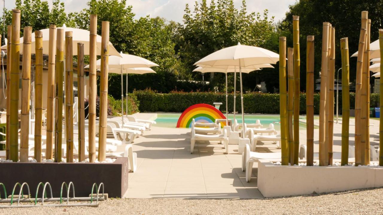 Camping Eden Glamping Dormelletto Exterior foto